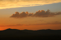 �����Ƶ�ɽ���Ӱ