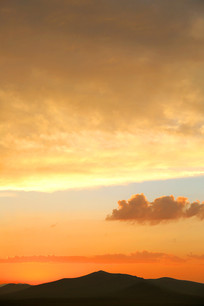 �����Ƶ�ɽ���Ʋ�