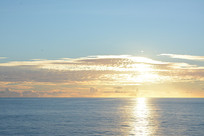 ��ɫ��ˮ��