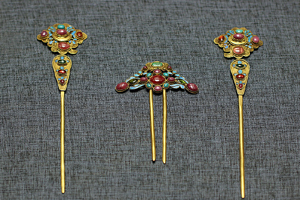 ����౦���O������