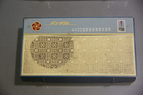70÷