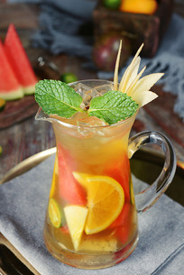 �������е�ˮ����