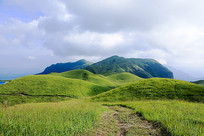 �����ĸ�ɽ�ݳ� 