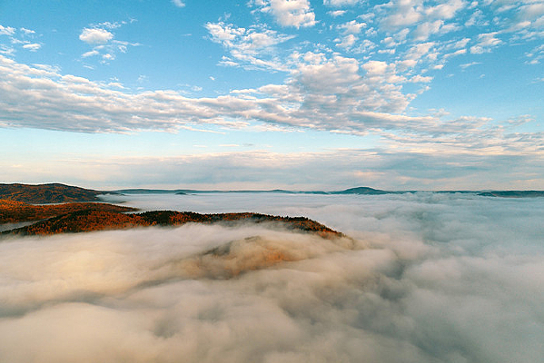 ɽ�������羰�����ģ�