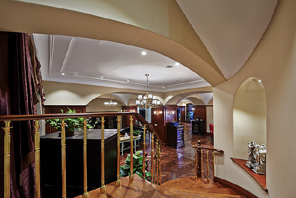 �����Ǳ�