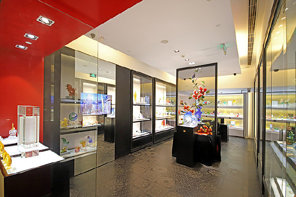 ����Ʒ�̵�