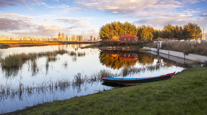 ����ʪ��