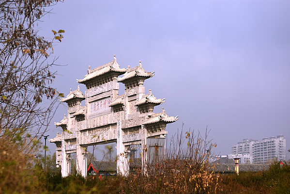 ����ʯ��¥