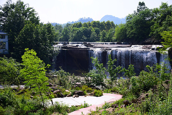 ����ʯ��ˮ����ٲ�