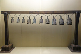 ���������L���� 