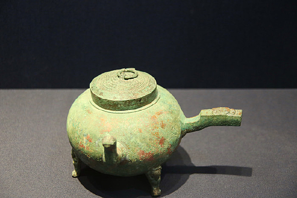 ��ͭ�B����