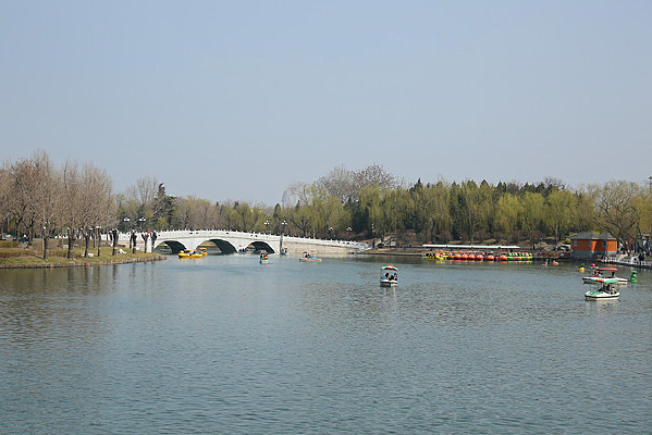 ��Ȼͤ��԰����