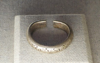 �������������λ������� 