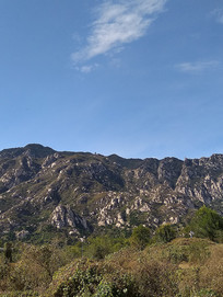 ��������µ�ɽ��