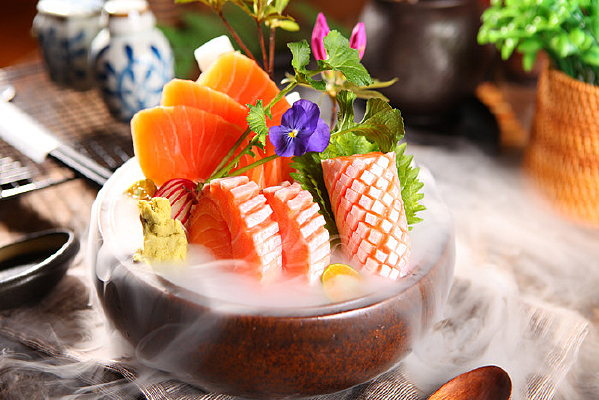 �����㺣��ƴ����Ӱͼ