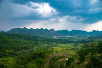 ��������ɽ