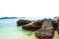 �ռ����Ľ�ʯ��Ӱ 