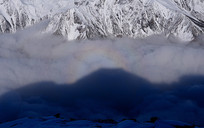 �ʺ��ɫ����