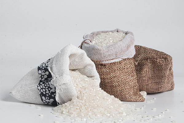 �ױ����ϵ��������ʵ��