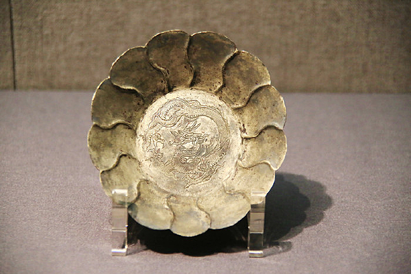 �ɴ���������