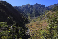 ��ˮ�ӷ��֮��ɽ�ӹ�