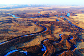 ��������ʪ�غ����紺�羰