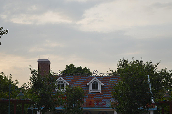 ���ݶ�ͯ��԰����