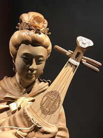 ������Ů