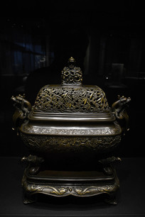 ��ͭ����