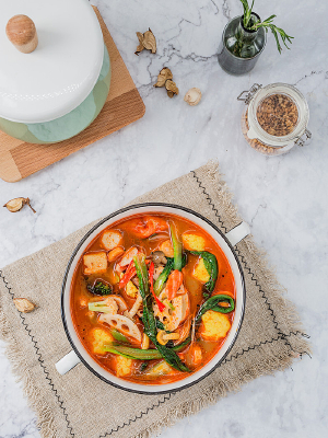 ��ɫ������