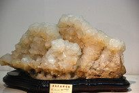 ������Ȼ��ʯ��֮ѩɽ��