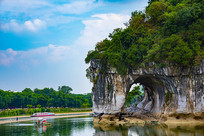 �������ɽ