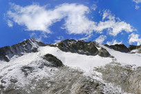 �Ĵ���ű�ɽ�ı�ɽѩ�� 