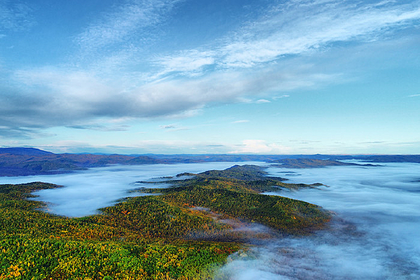 ���˰���ɽ���ƺ��ﾰ