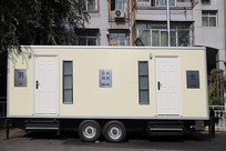 �ƶ���������