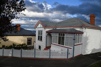 ��˹�����ǻ����ر���