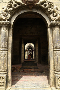 �Ჴ������������