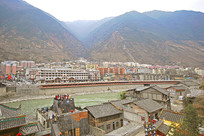 �Ĵ������سǼ���ɺ�