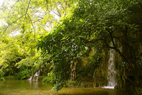 �����ž���ˮ��ʯ���ٲ�С��