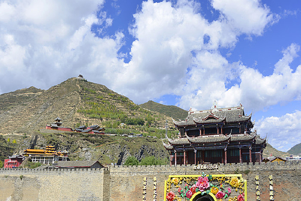 �Ĵ�ʡ�������˹ųǹų�