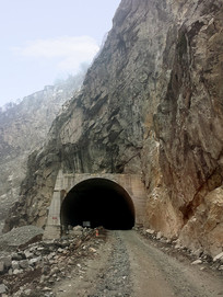 S303ʡ��ӳ�㹢��·�ε����ƻ�������