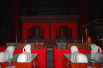 ��ʥ������λ