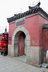 ̩ɽ�Ž��������