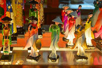 Խ�ϴ���ͳ������Ů����Ʒ