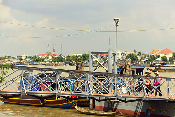 Խ���������ع��ӵ���ͷ 