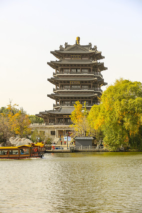 ���ϴ�������Ȼ¥