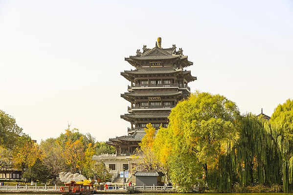 ���ϴ�������Ȼ¥���