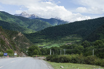 ��������µĴ�ɽ