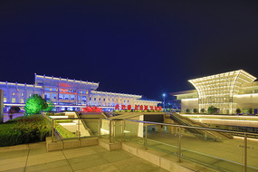 ������վ�㳡ҹ��