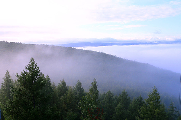 ɽ���ƺ��羰